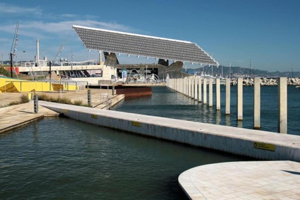 Hotel en barco Waterfront Cozy Two Bedrooms *
